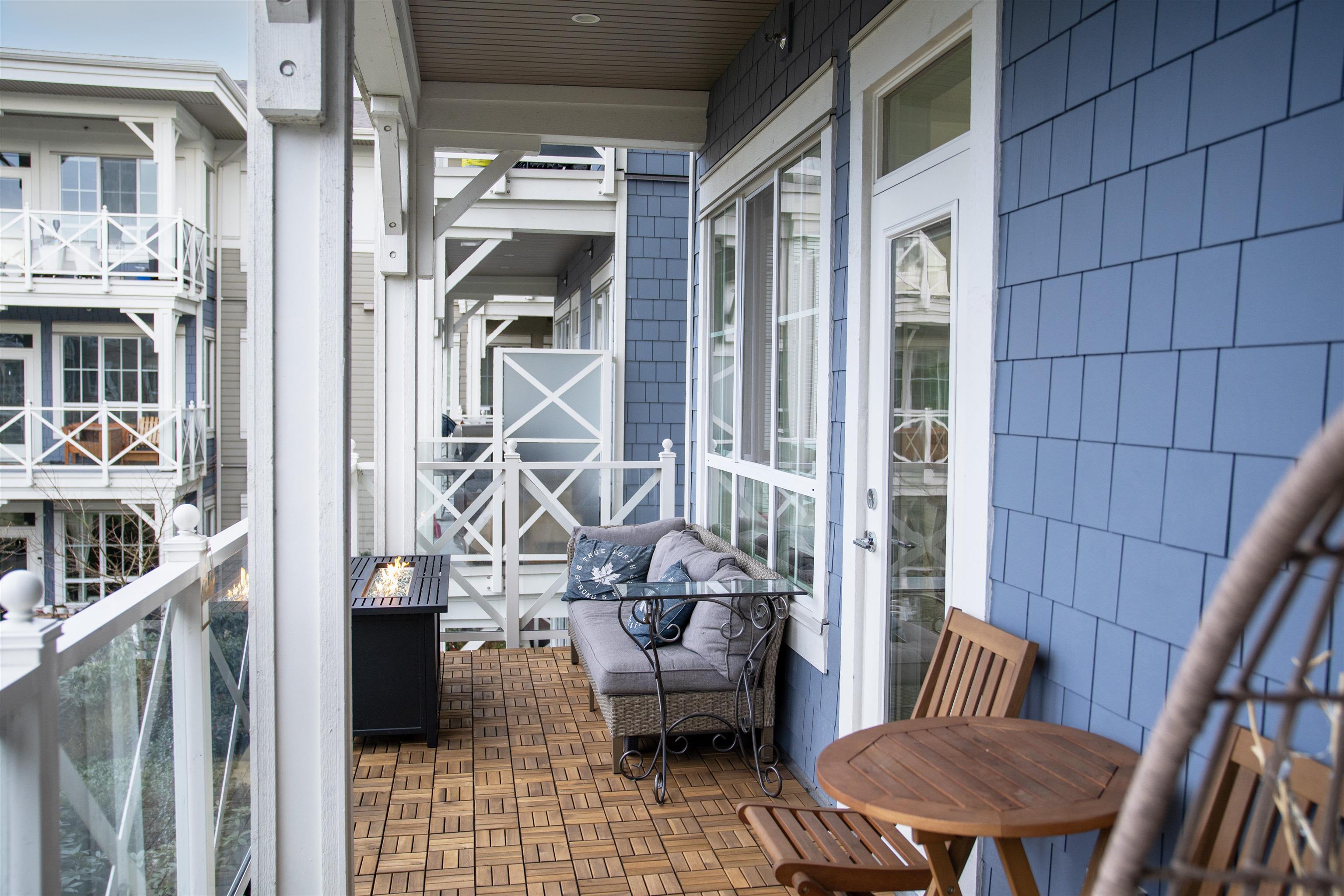 213 5535 ADMIRAL WAY, Ladner Hampton Cove Real Estate