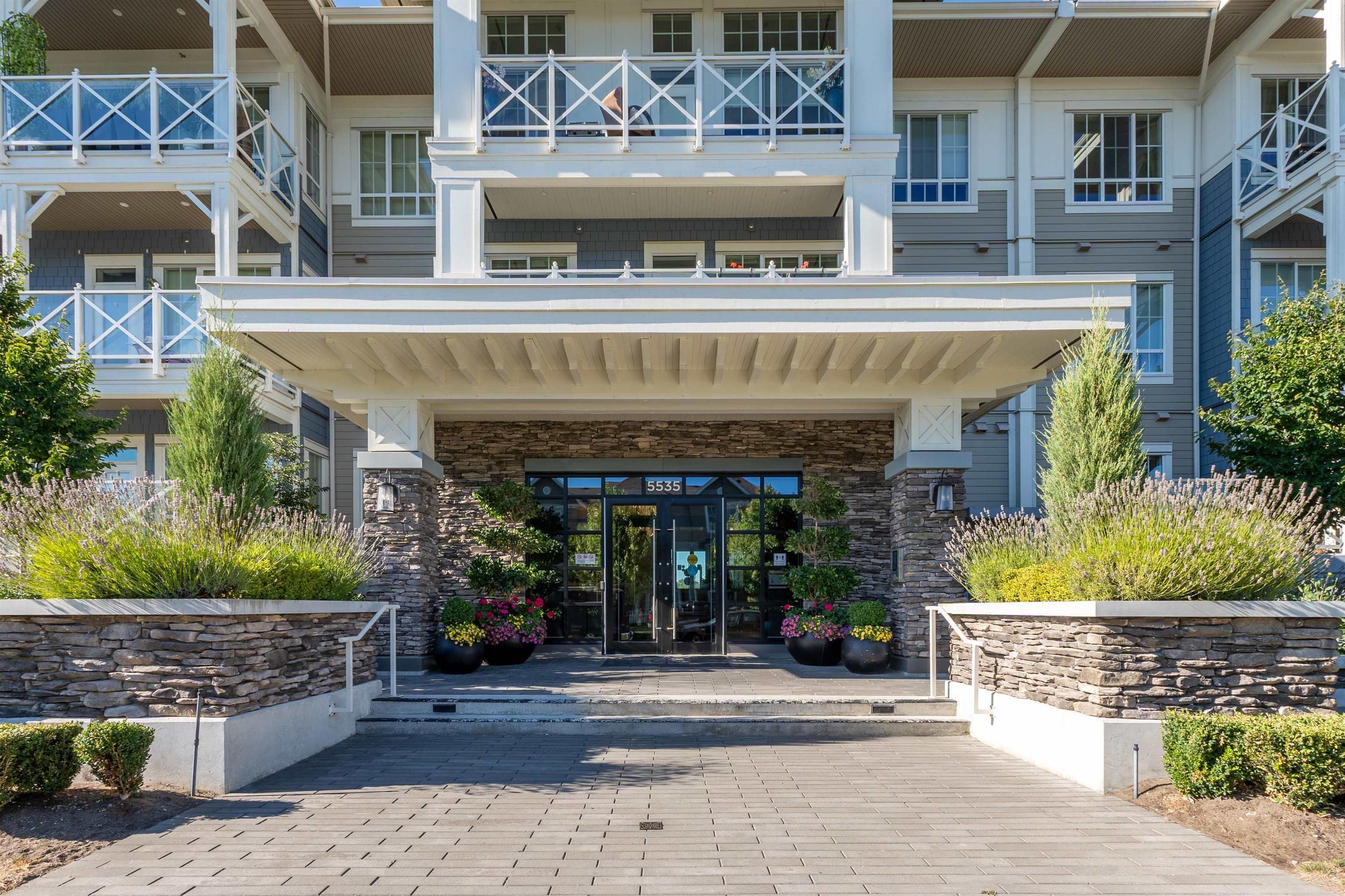 213 5535 ADMIRAL WAY, Ladner Hampton Cove Real Estate